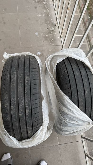 michelin pilot sport 4 245 45 r19