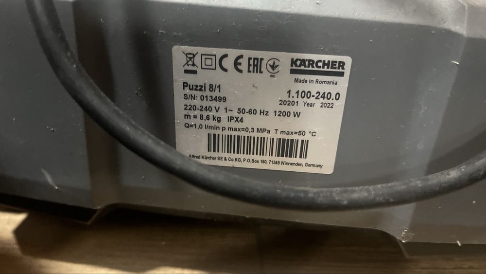 Моюший пылесос kerher puzzi8/1