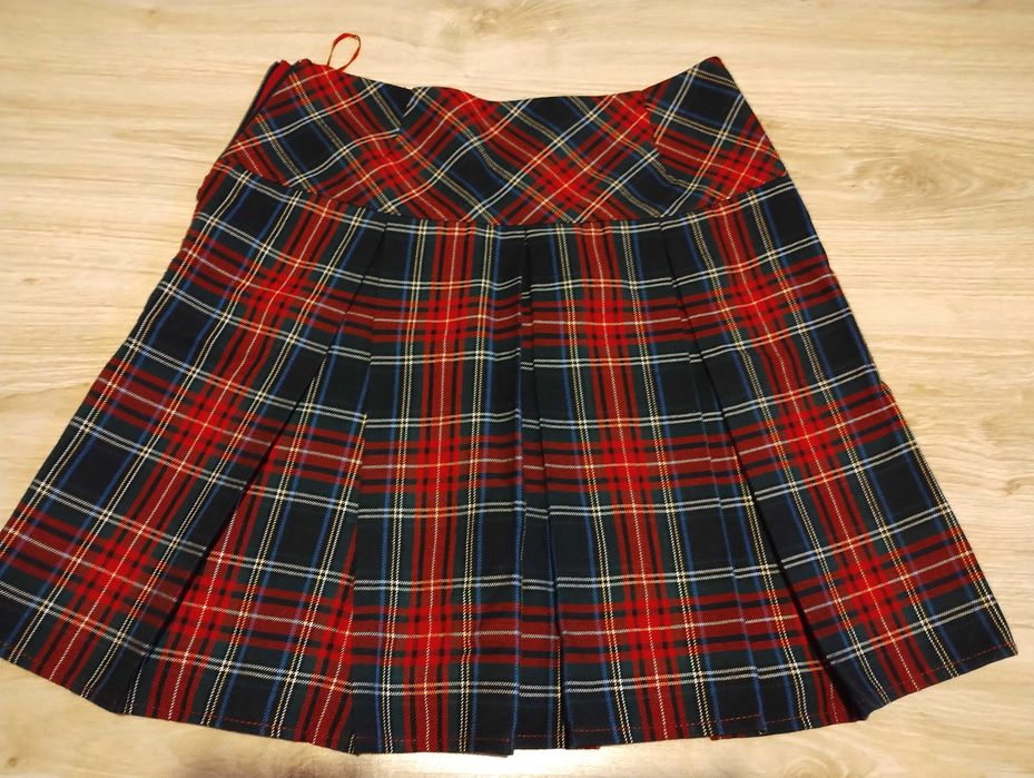 Пола шотландско каре за момиче