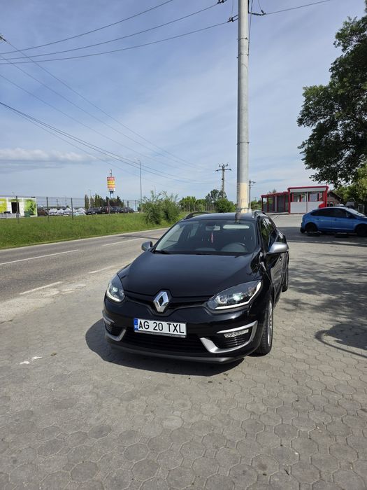 Proprietar vand renault megane 3 1.2 132 cp 2015