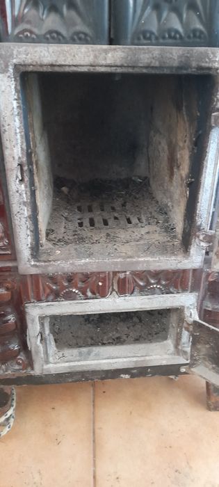 Vând sobă de Teracotă