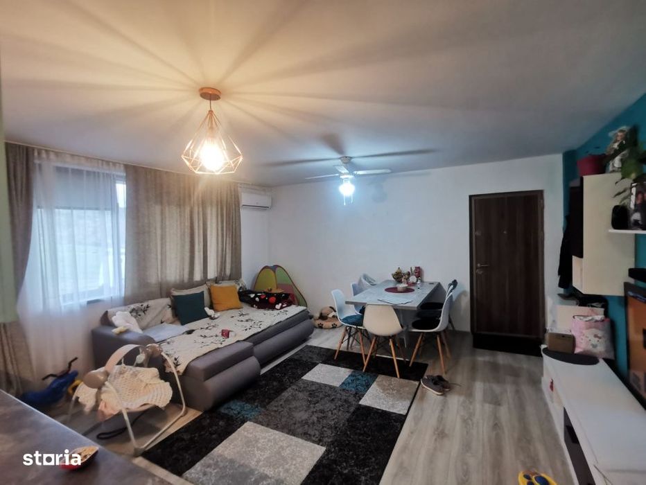 Apartament 2 camere – Floresti