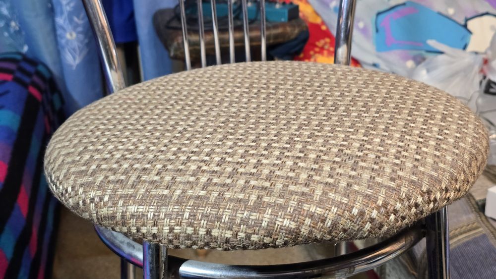 Барный стул высокий металлический