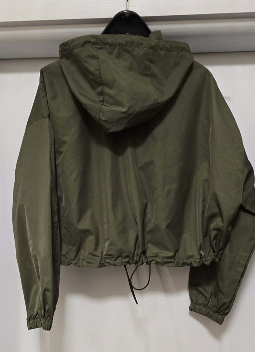 Ново. Дамско оригинално якенце.  ZARA