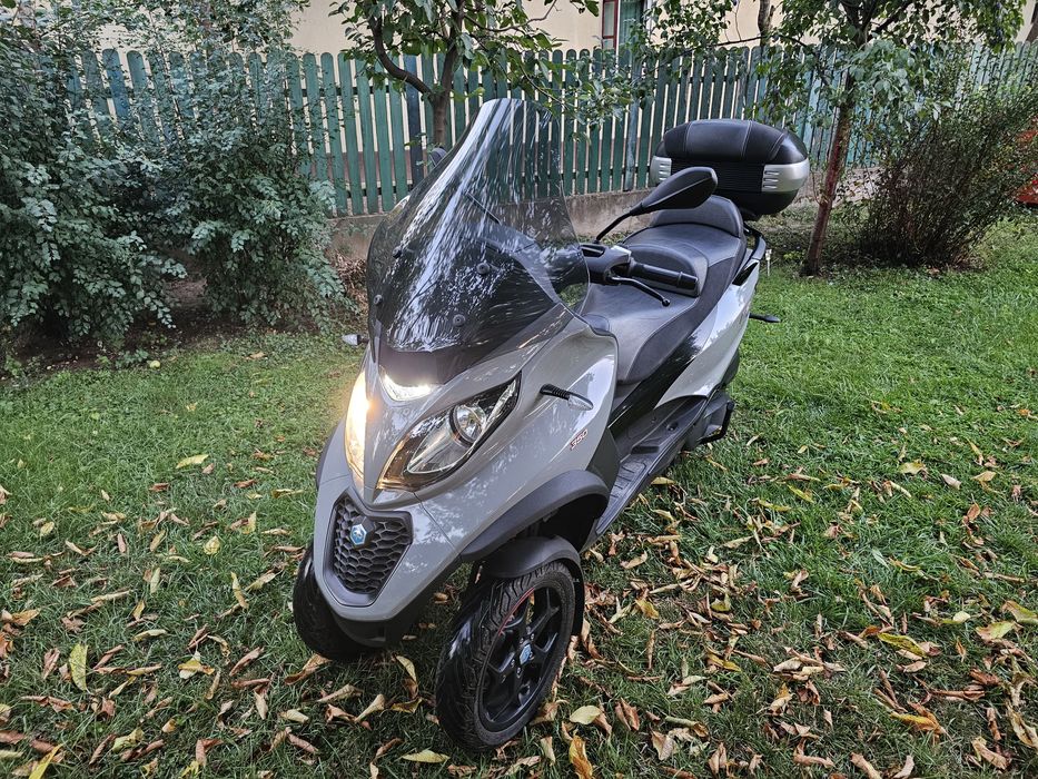 Scuter Piaggio MP3 350 2018 - categoria B