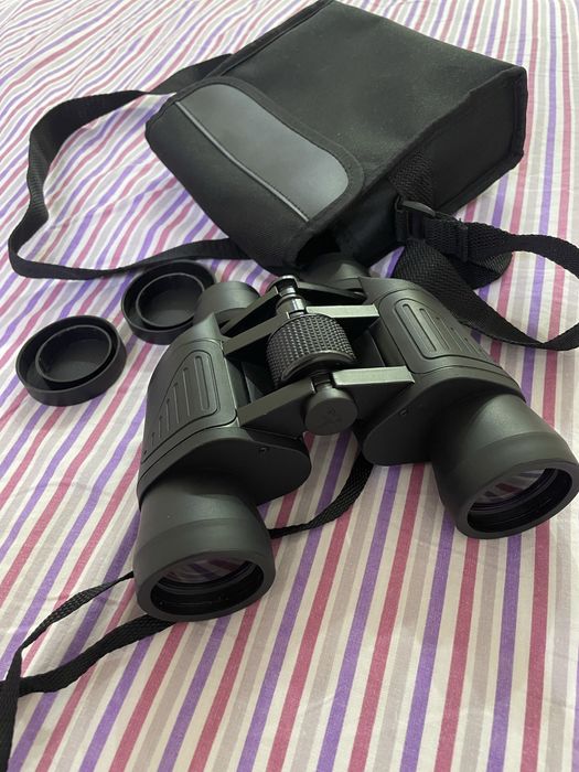 Бинокль продам .