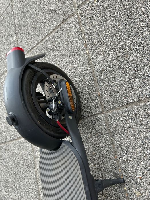 Trotineta Xiaomi Scooter 4