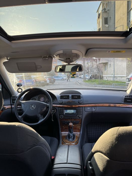MERCEDES-BENZ E-Class 2003 — imagine 5