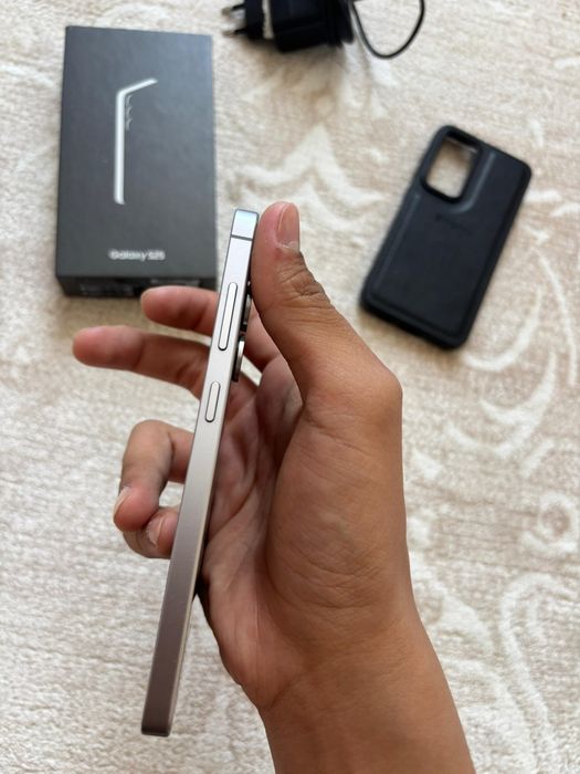 Продажа обмен Samsung s25