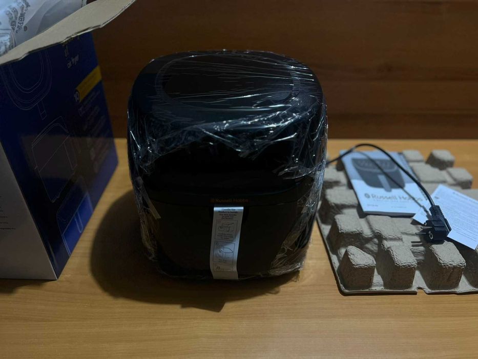 Air Fryer Russell Hobbs SatisFry 27170-56, 8L, 1800 W, Черен