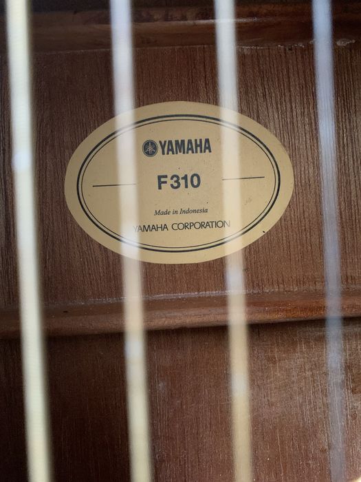 Продается Гитара yamaha