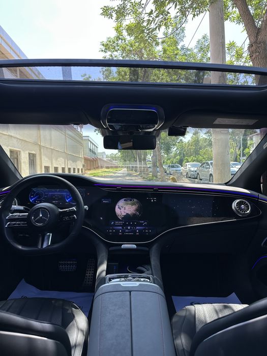 Mercedes-Benz EQS 450+ full