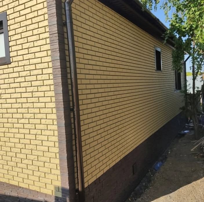 Бригада строителей по фасаду