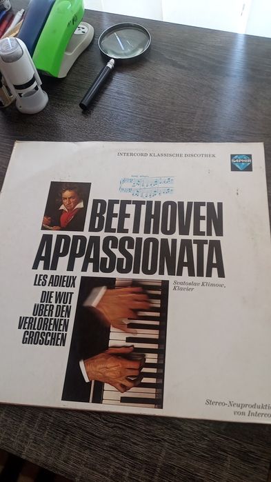 Vand doua discuri de vinil