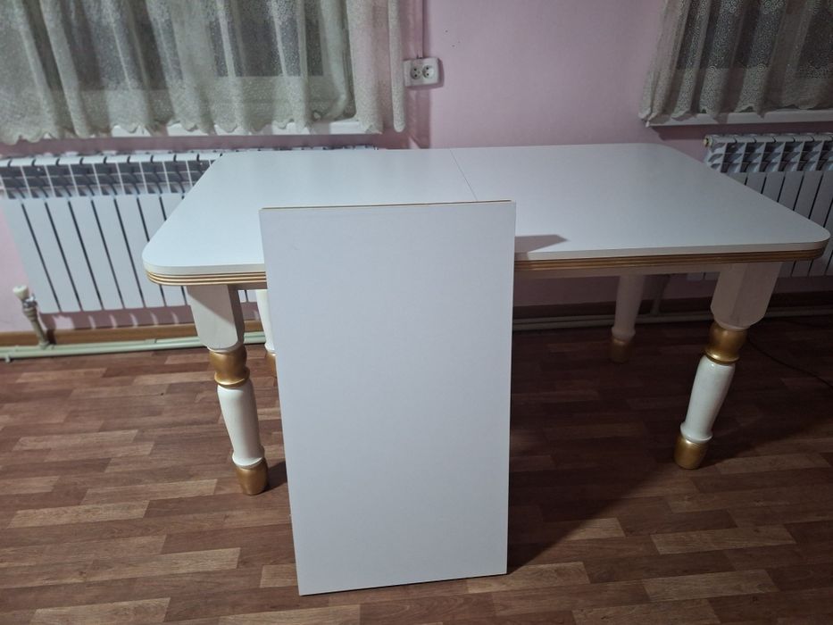 Продаётся стол кухонный размер 200×90