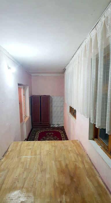 1 хонали ғиштли уй сотилади