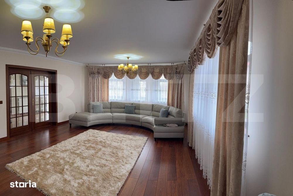 Vila de vanzare, 369 mp, zona Gaesti