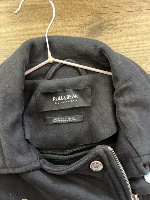 Дамски якета Pull and Bear