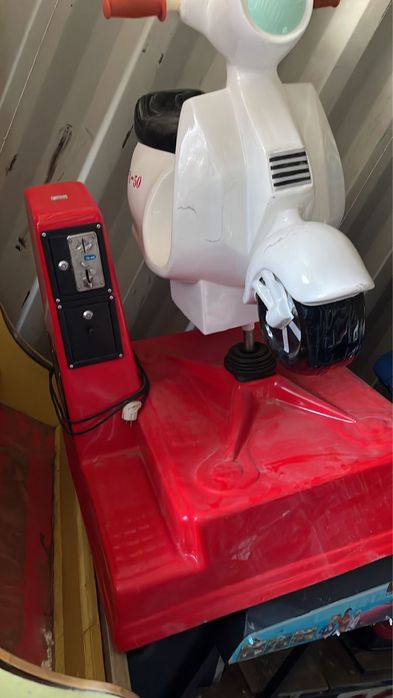 Продаются детский аттракцион-качалка