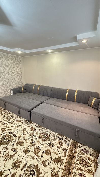 Продам диван 4 метровый