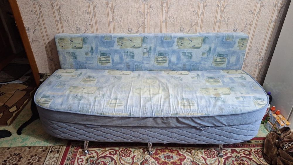 Продам диван