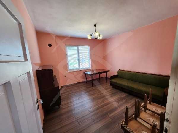 Дава се под наем Къща в с. Скутаре, Област Пловдив - 90 кв.м за 1000 € - Снимка #5