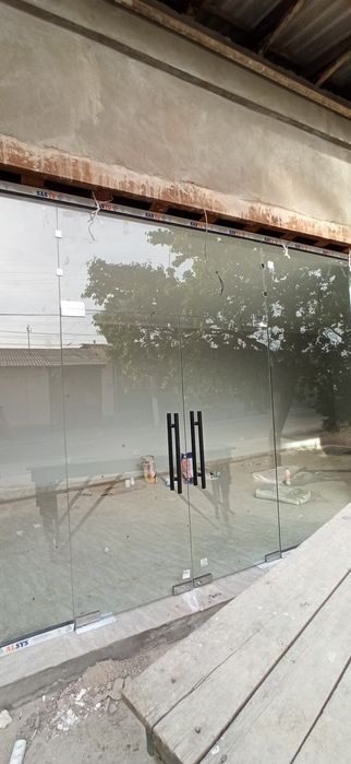 Kaloni oynalar órnatish