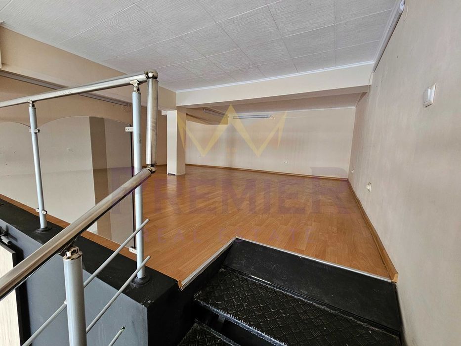 Продава се Магазин в Варна, ЖП Гара - 75 кв.м за 2267 €/кв.м - Снимка #1