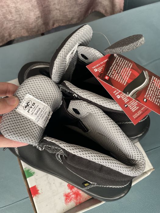 Работни обувки (Боти) FTG с бомбе 43 и 45