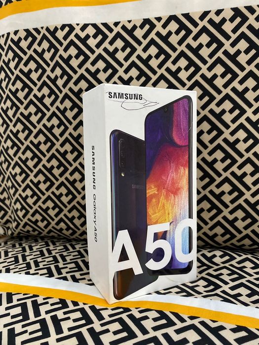 samsung A50 самсунг а50