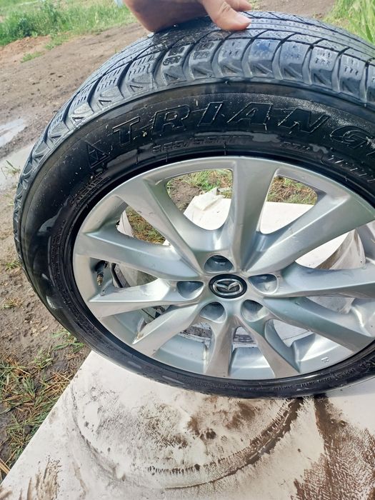 Продам диски от Мазды оригинал