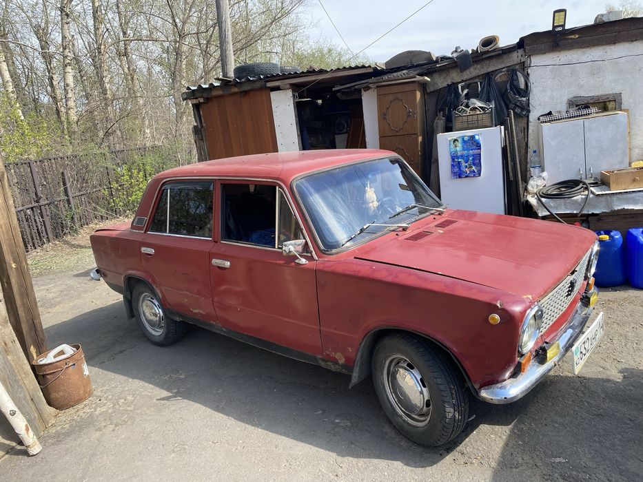 Продам ваз 21011