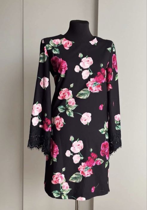 Платья для женственности S 42