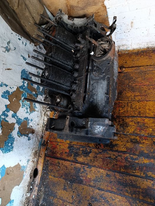 Двигатель т 40  пр