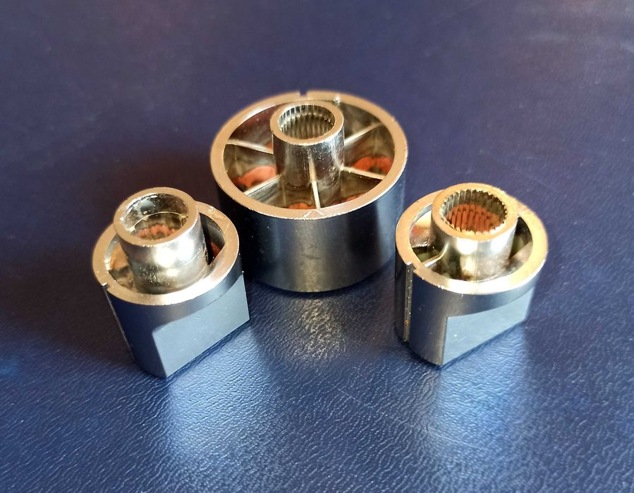 Регуляторы и переключатели для усилителей "Радиотехника".