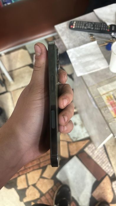 Продам Iphone 13 pro