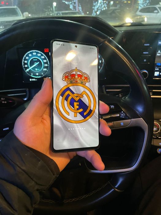 Samsung A51 память 128гб