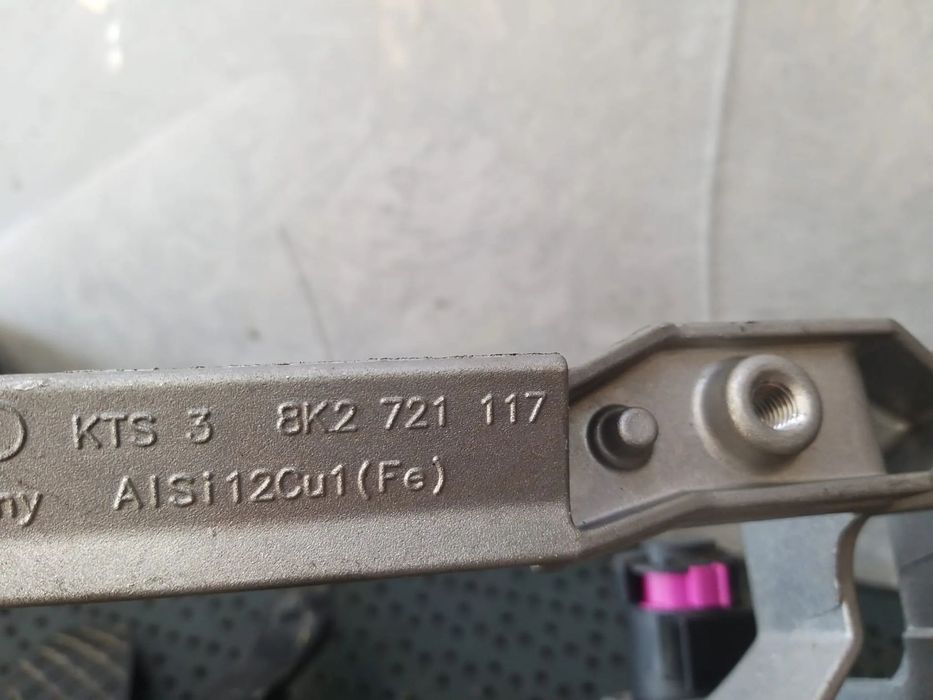 Ansamblu pedalier 2.0 tdi audi a4 b8 8k 8k2721316a 8k2721117 8k2721140a