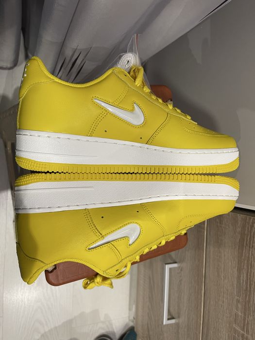 42 Маратонки Nike Air Force 1 Low Jewel Colour of the Month Yellow NBA