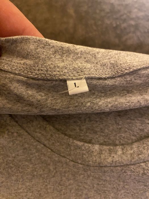 Дамска тениска Л размер