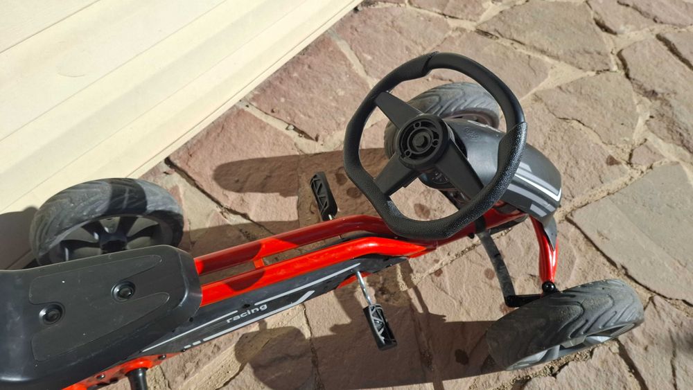 Детски картинг с педали