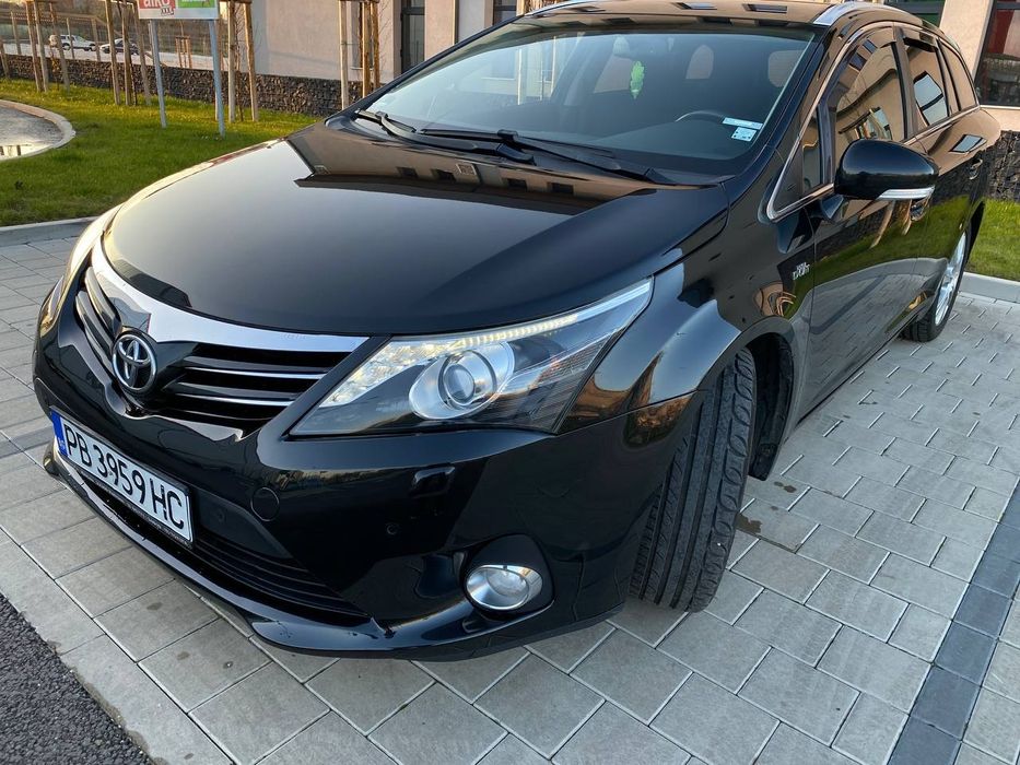 Toyota Avensis Fece 2013