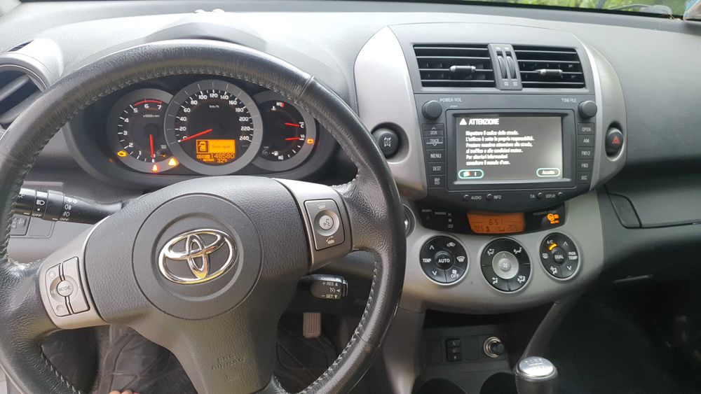Toyota Rav 4 -148.580 km - an 2007 - diesel