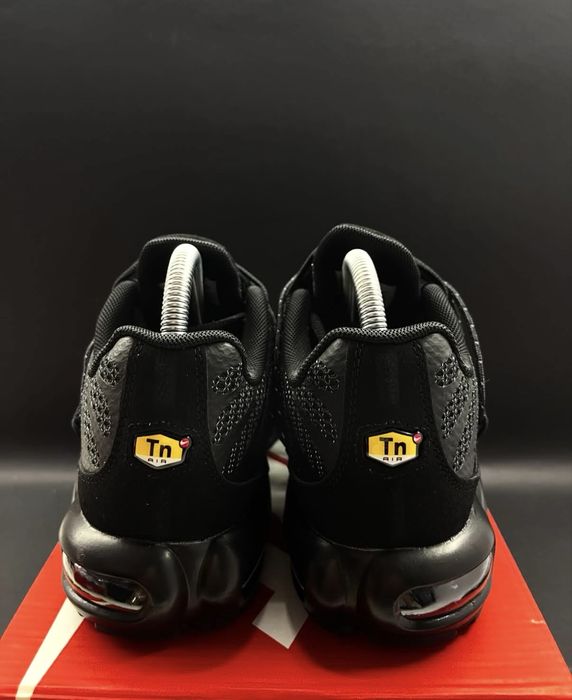 Nike TN Air Max Plus Utility Triple Black Reflective