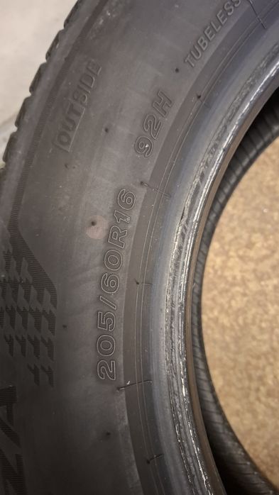 2бр  летни гуми Bridgestone  205 60 16