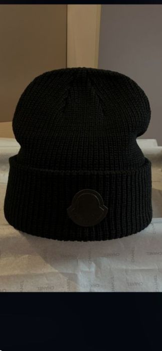 Fes  Moncler, model 2026, 7 modele