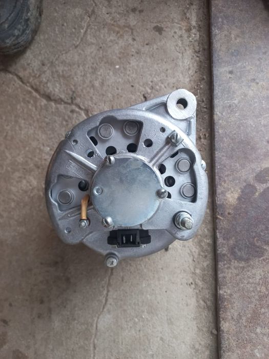 ЯМЗ 236(238)  генератор