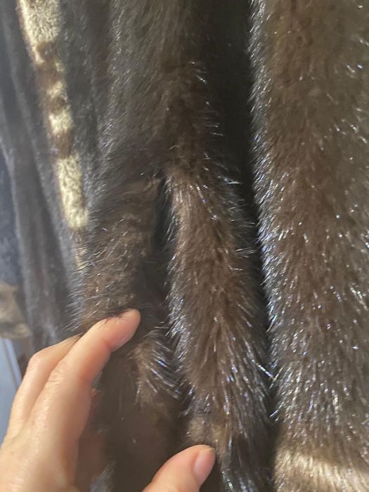 Продам норковую шубу