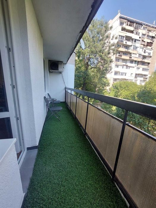 Дава се под наем Едностаен апартамент в София, Иван Вазов - 50 кв.м за 690 € - Снимка #2