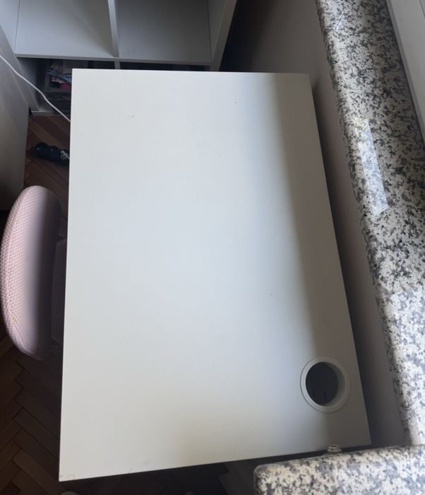 Бюро и Стол IKEA